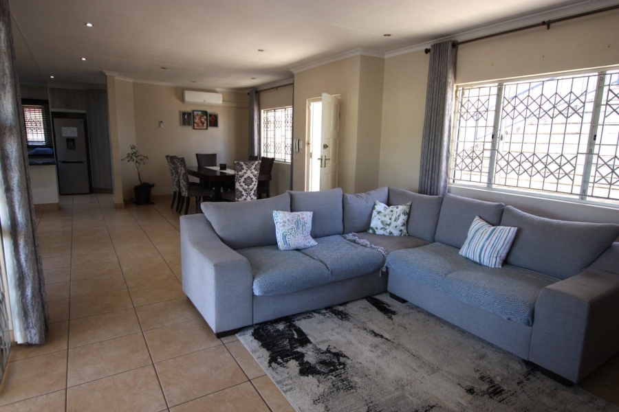 3 Bedroom Property for Sale in Somerset Park KwaZulu-Natal