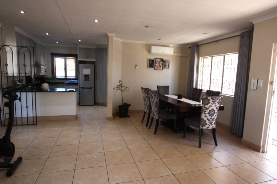 3 Bedroom Property for Sale in Somerset Park KwaZulu-Natal