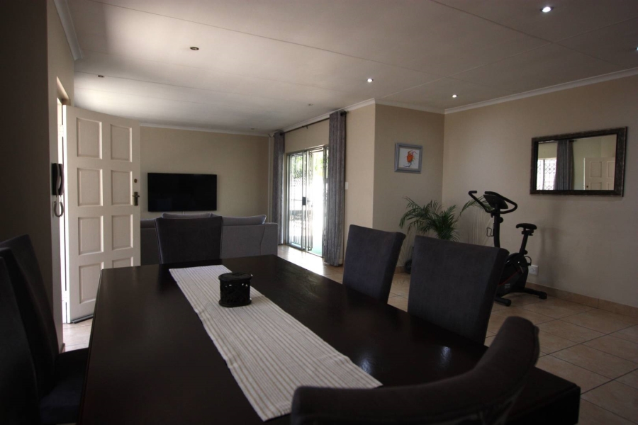 3 Bedroom Property for Sale in Somerset Park KwaZulu-Natal