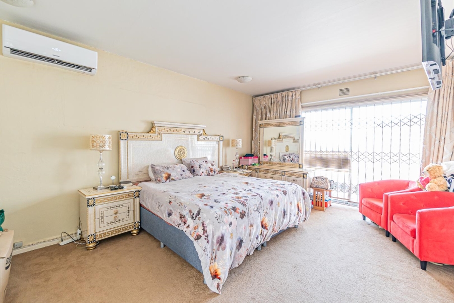 4 Bedroom Property for Sale in Athlone Park KwaZulu-Natal