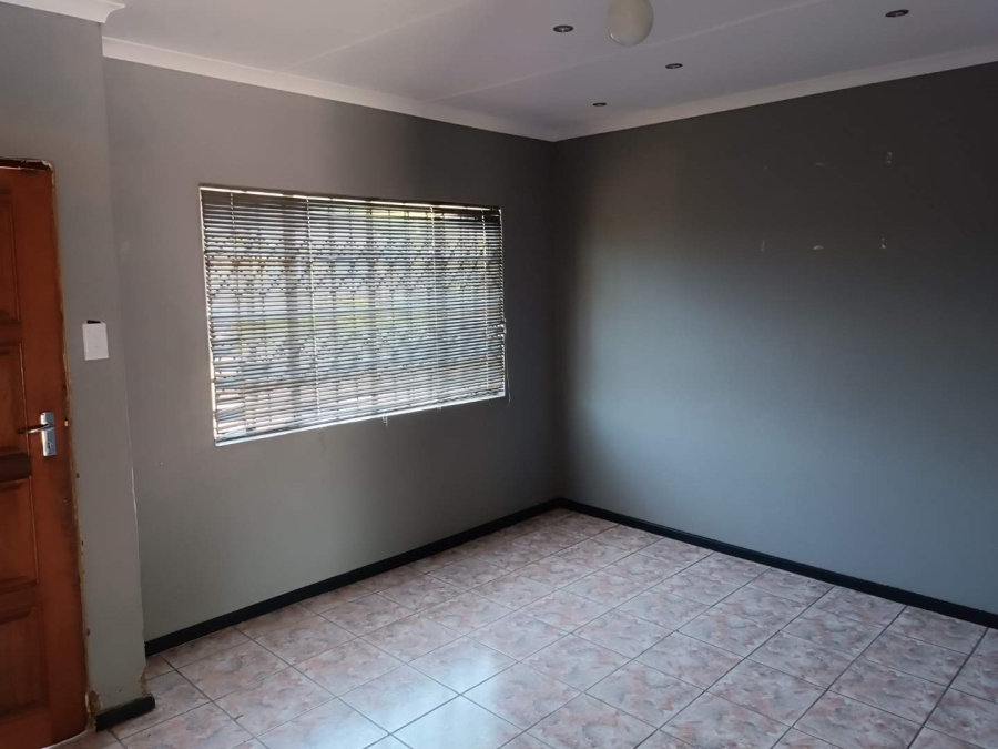 3 Bedroom Property for Sale in Lincoln Meade KwaZulu-Natal