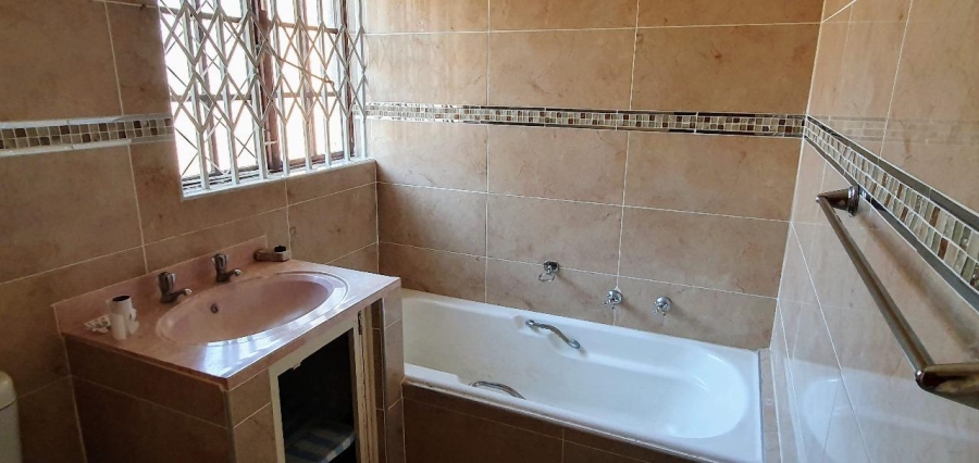 4 Bedroom Property for Sale in Grantham Park KwaZulu-Natal