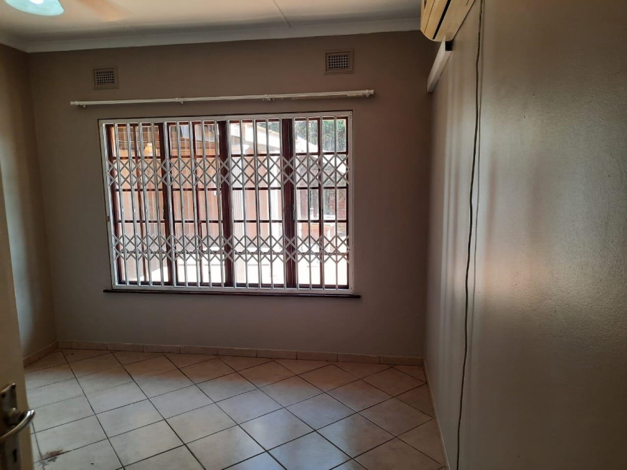 4 Bedroom Property for Sale in Kildare KwaZulu-Natal