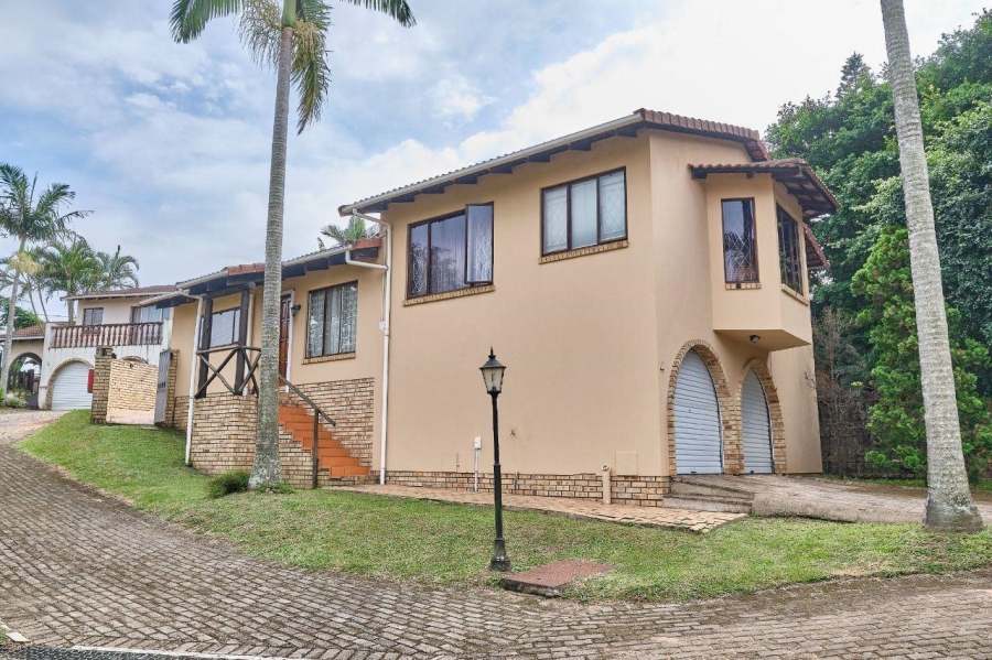 4 Bedroom Property for Sale in Amanzimtoti KwaZulu-Natal