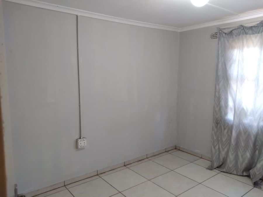 To Let 3 Bedroom Property for Rent in Mandlazini KwaZulu-Natal