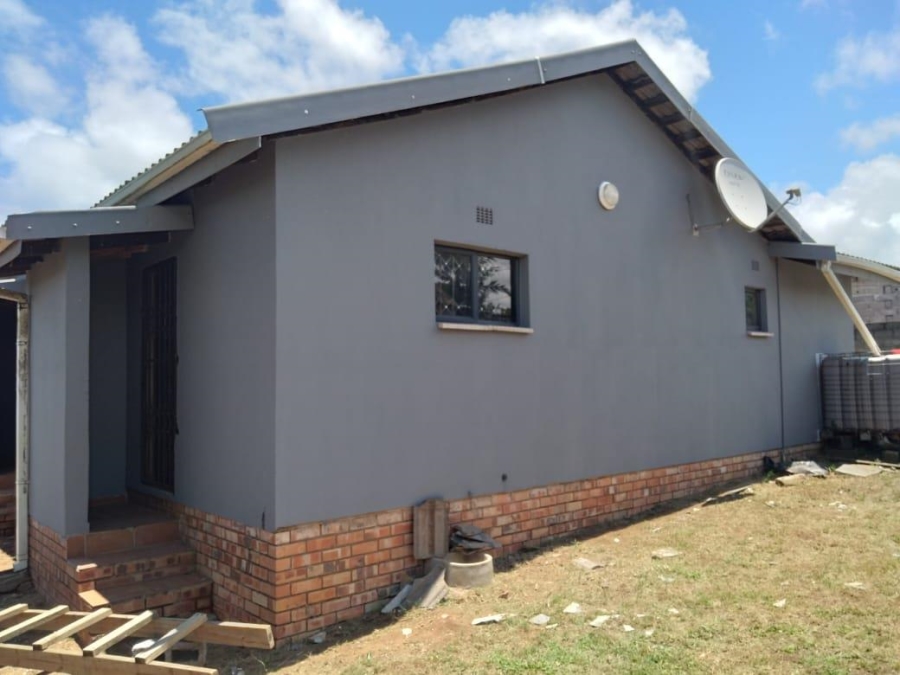 To Let 3 Bedroom Property for Rent in Mandlazini KwaZulu-Natal