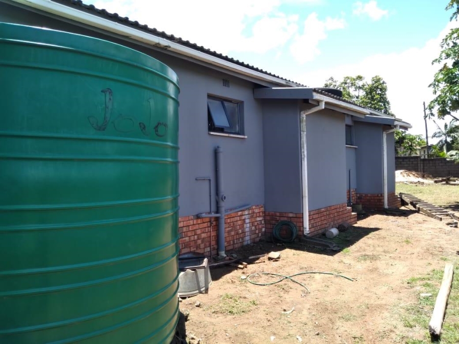 To Let 3 Bedroom Property for Rent in Mandlazini KwaZulu-Natal