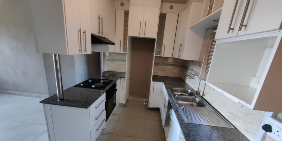 To Let 3 Bedroom Property for Rent in Empangeni Central KwaZulu-Natal