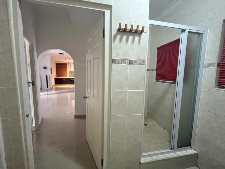 1 Bedroom Property for Sale in Umhlanga Ridge KwaZulu-Natal