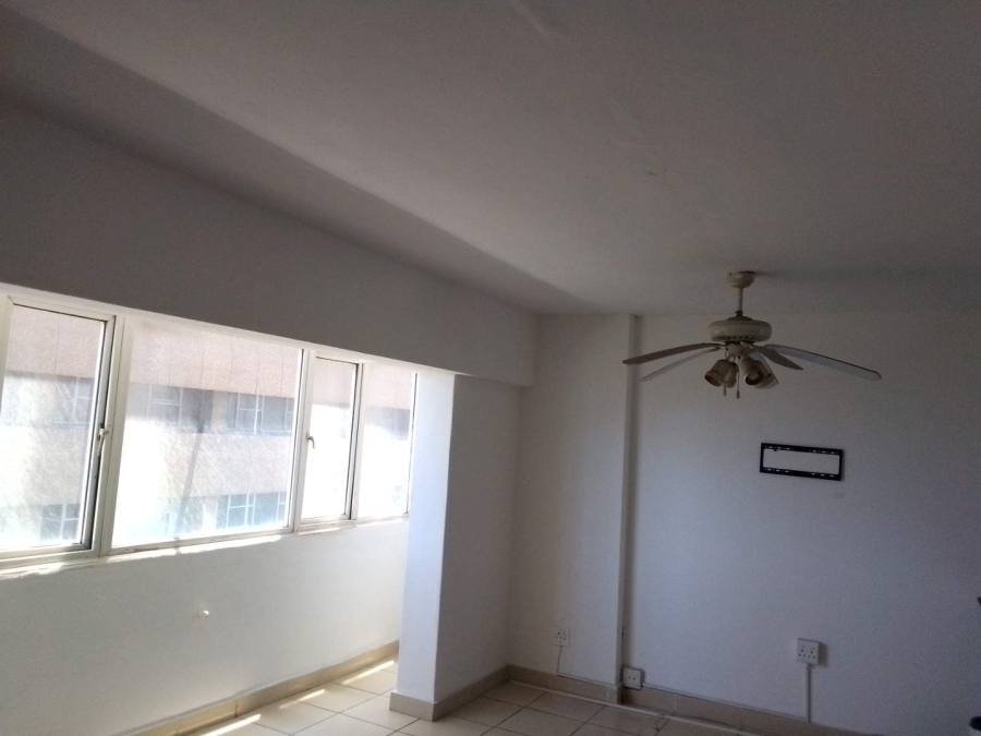 To Let 1 Bedroom Property for Rent in Durban Central KwaZulu-Natal