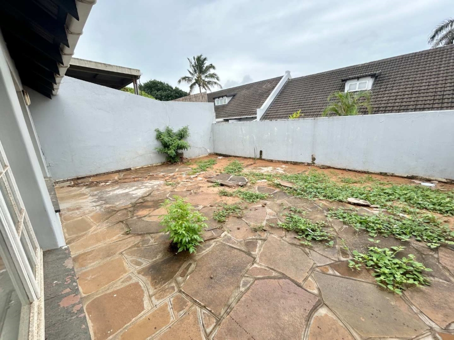 2 Bedroom Property for Sale in Umhlanga KwaZulu-Natal