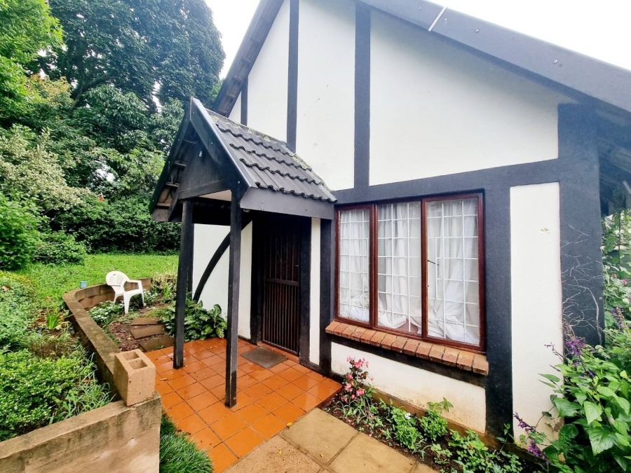 To Let 1 Bedroom Property for Rent in Hillcrest KwaZulu-Natal