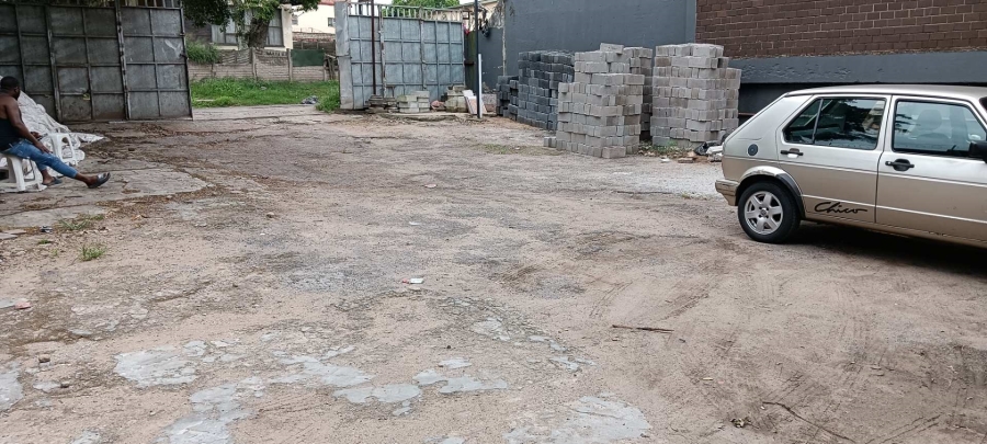 To Let commercial Property for Rent in Isipingo KwaZulu-Natal