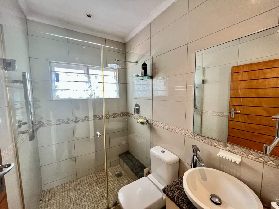 2 Bedroom Property for Sale in Umhlanga KwaZulu-Natal