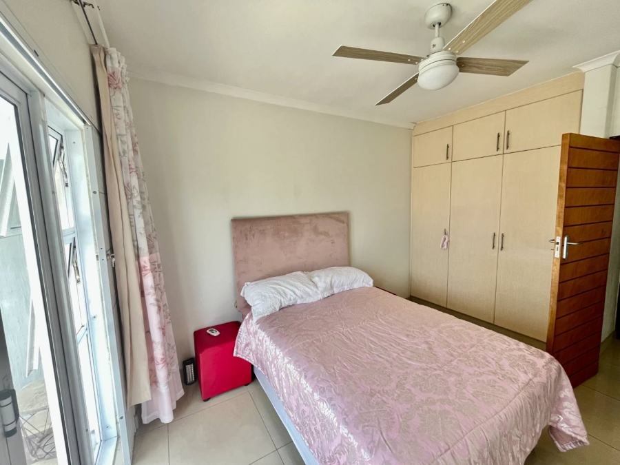 2 Bedroom Property for Sale in Umhlanga KwaZulu-Natal