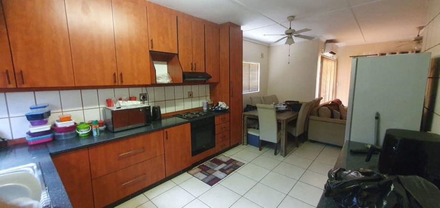 To Let 2 Bedroom Property for Rent in Wildenwide KwaZulu-Natal