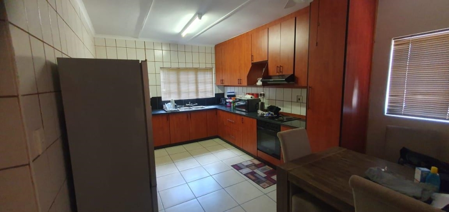 To Let 2 Bedroom Property for Rent in Wildenwide KwaZulu-Natal