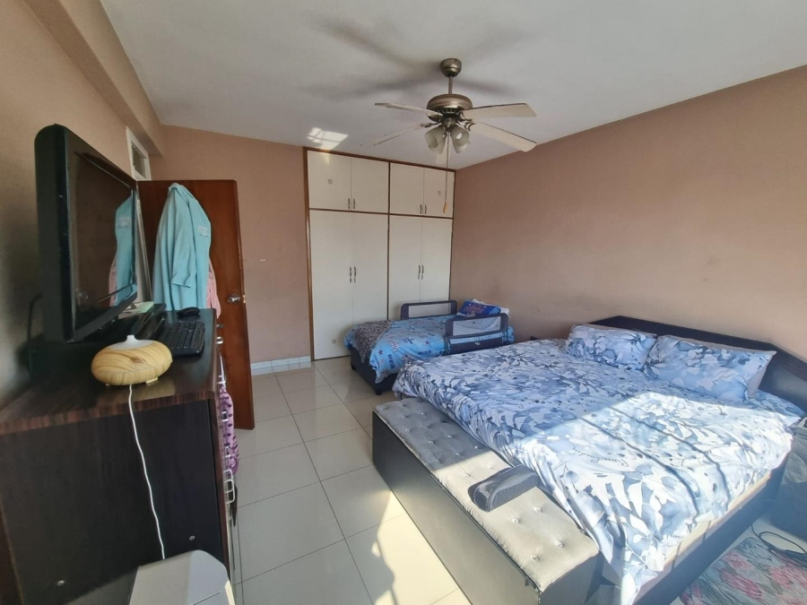 2 Bedroom Property for Sale in Esplanade KwaZulu-Natal