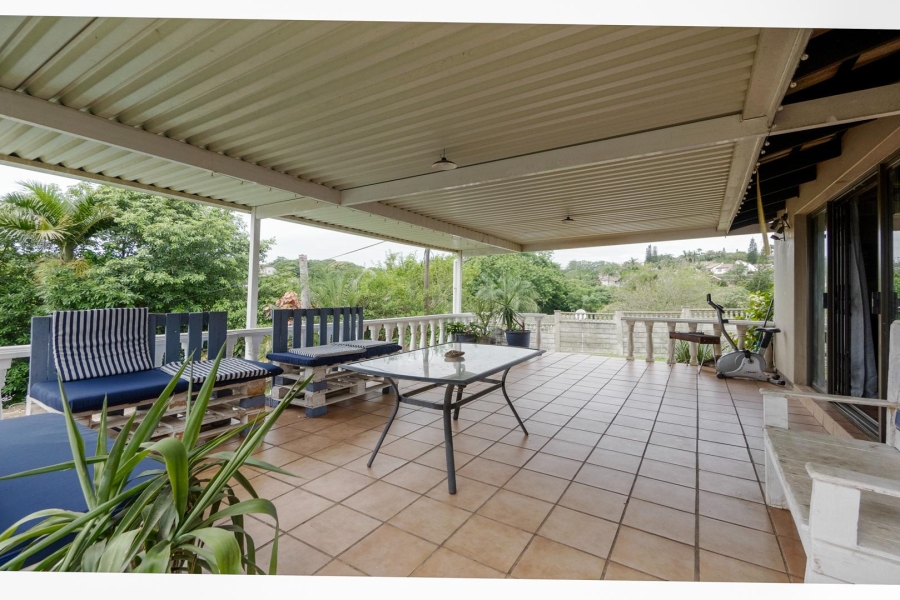 4 Bedroom Property for Sale in Amanzimtoti KwaZulu-Natal