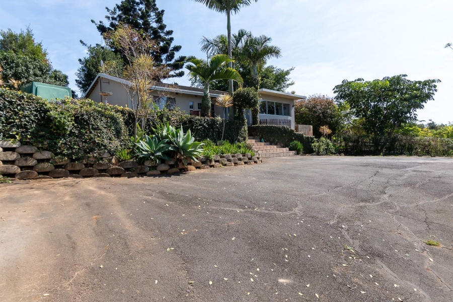 4 Bedroom Property for Sale in Amanzimtoti KwaZulu-Natal