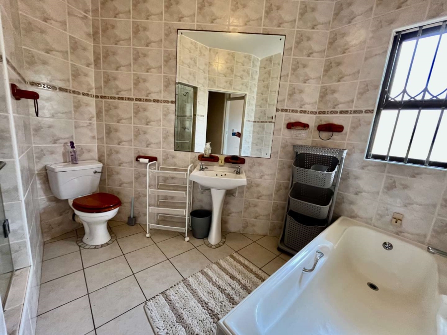 3 Bedroom Property for Sale in Umhlanga KwaZulu-Natal