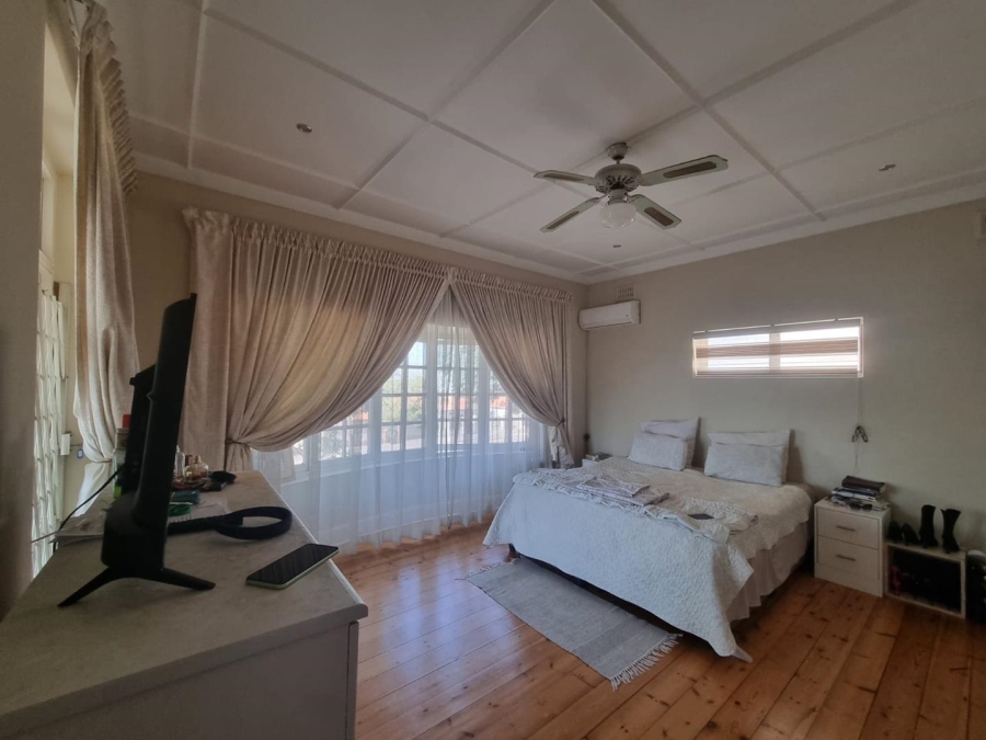 7 Bedroom Property for Sale in Glenwood KwaZulu-Natal