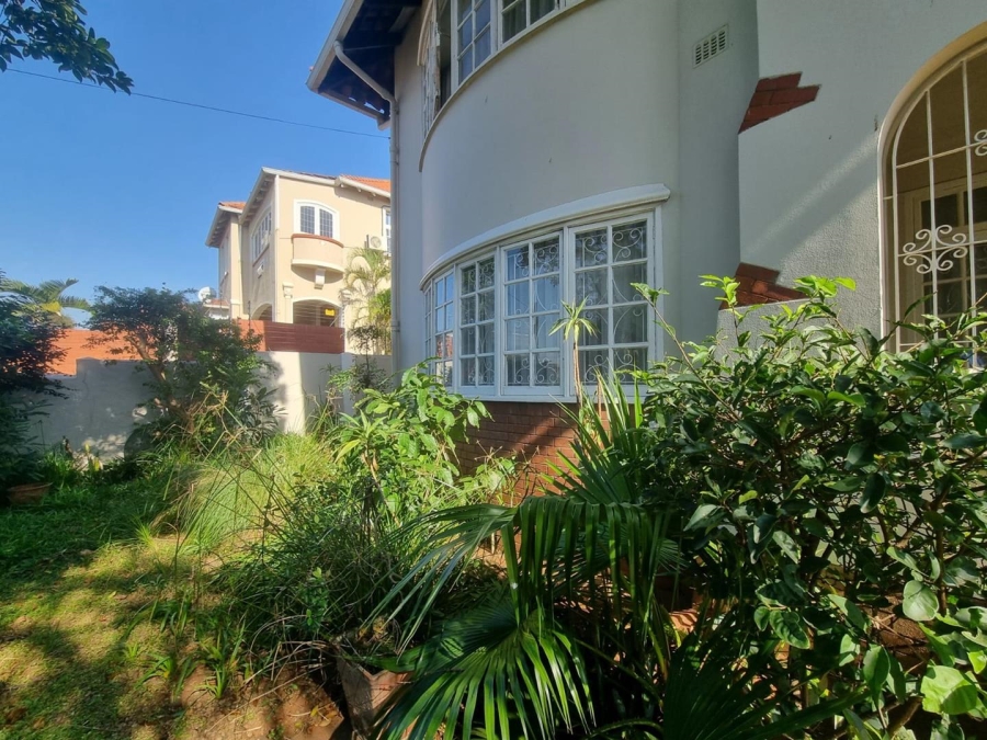 7 Bedroom Property for Sale in Glenwood KwaZulu-Natal