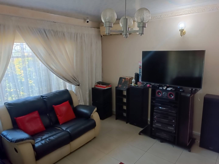 3 Bedroom Property for Sale in Newholme KwaZulu-Natal