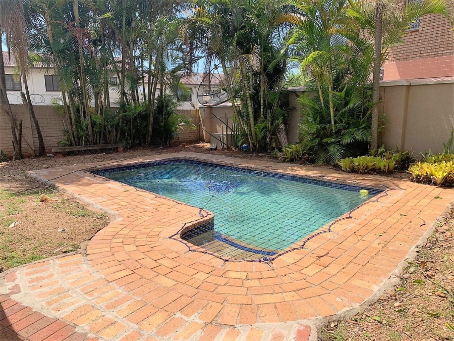 To Let 4 Bedroom Property for Rent in Sunningdale KwaZulu-Natal