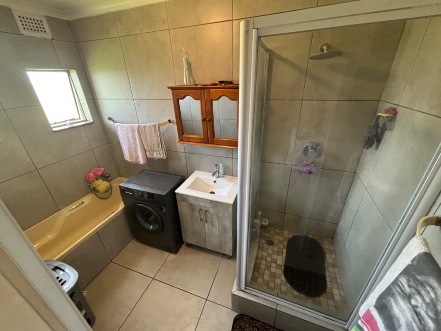 3 Bedroom Property for Sale in Pinetown KwaZulu-Natal