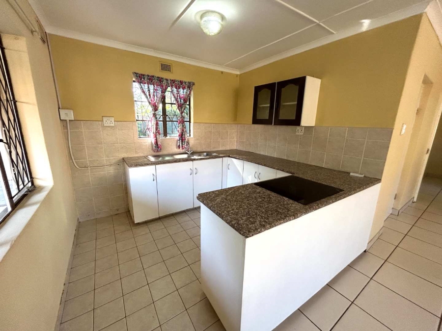 To Let 1 Bedroom Property for Rent in Hillcrest KwaZulu-Natal