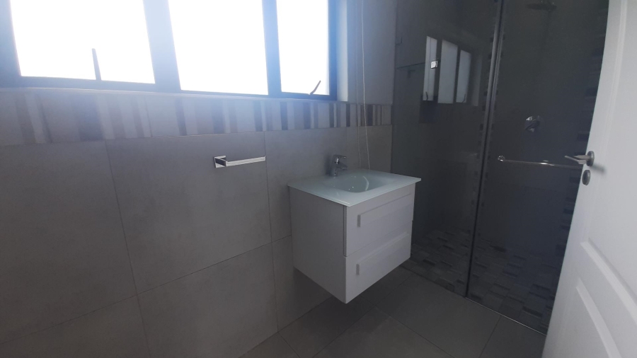 To Let 3 Bedroom Property for Rent in Salt Rock KwaZulu-Natal