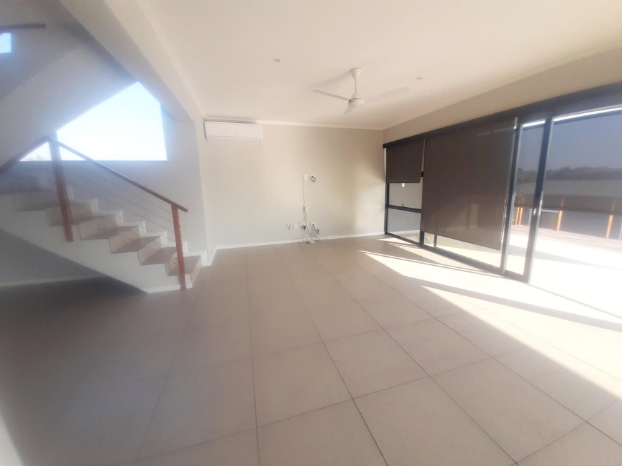 To Let 3 Bedroom Property for Rent in Palm Lakes Estate KwaZulu-Natal