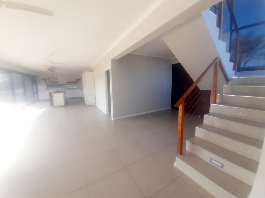 To Let 3 Bedroom Property for Rent in Palm Lakes Estate KwaZulu-Natal