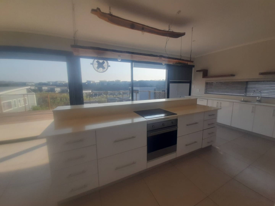 To Let 3 Bedroom Property for Rent in Palm Lakes Estate KwaZulu-Natal