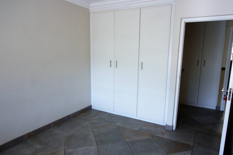 To Let 3 Bedroom Property for Rent in Somerset Park KwaZulu-Natal