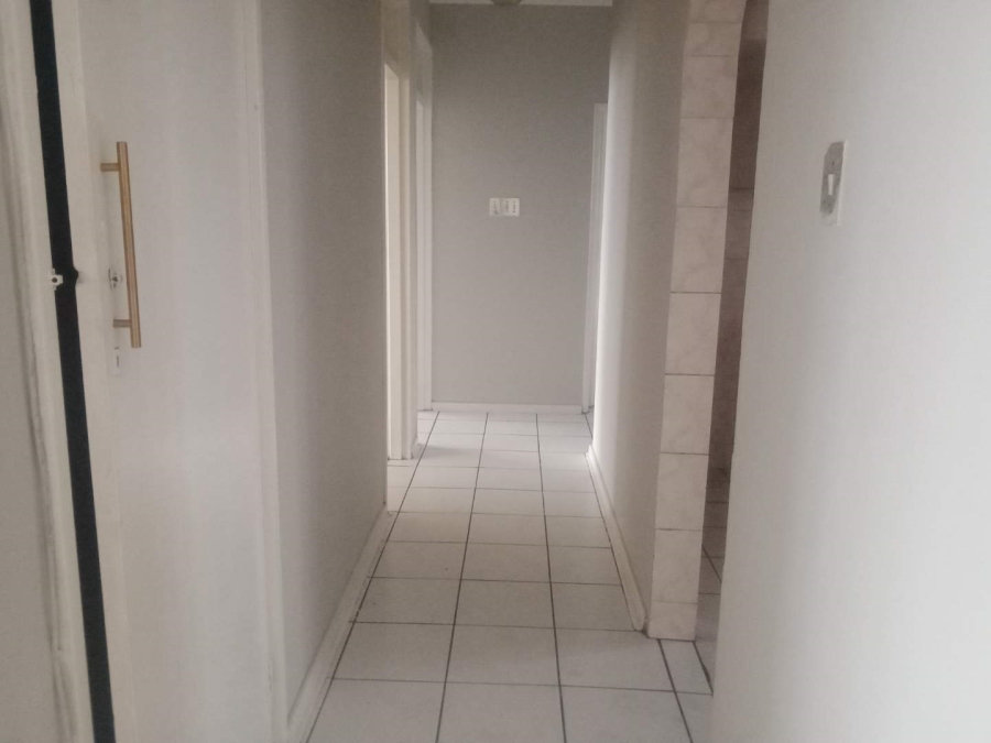 2 Bedroom Property for Sale in Durban Central KwaZulu-Natal