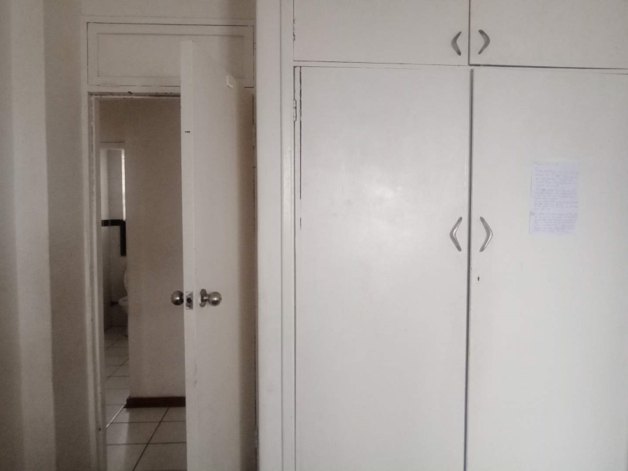 2 Bedroom Property for Sale in Durban Central KwaZulu-Natal