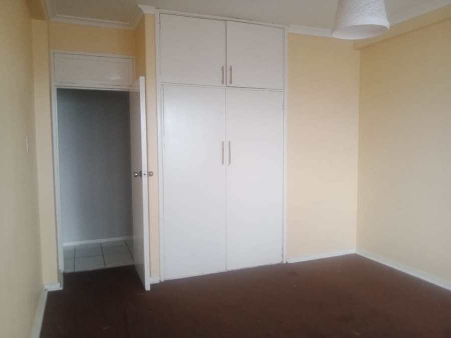 2 Bedroom Property for Sale in Durban Central KwaZulu-Natal