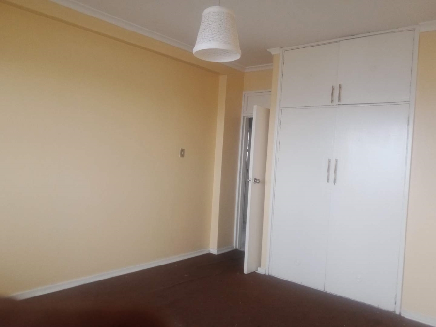 2 Bedroom Property for Sale in Durban Central KwaZulu-Natal