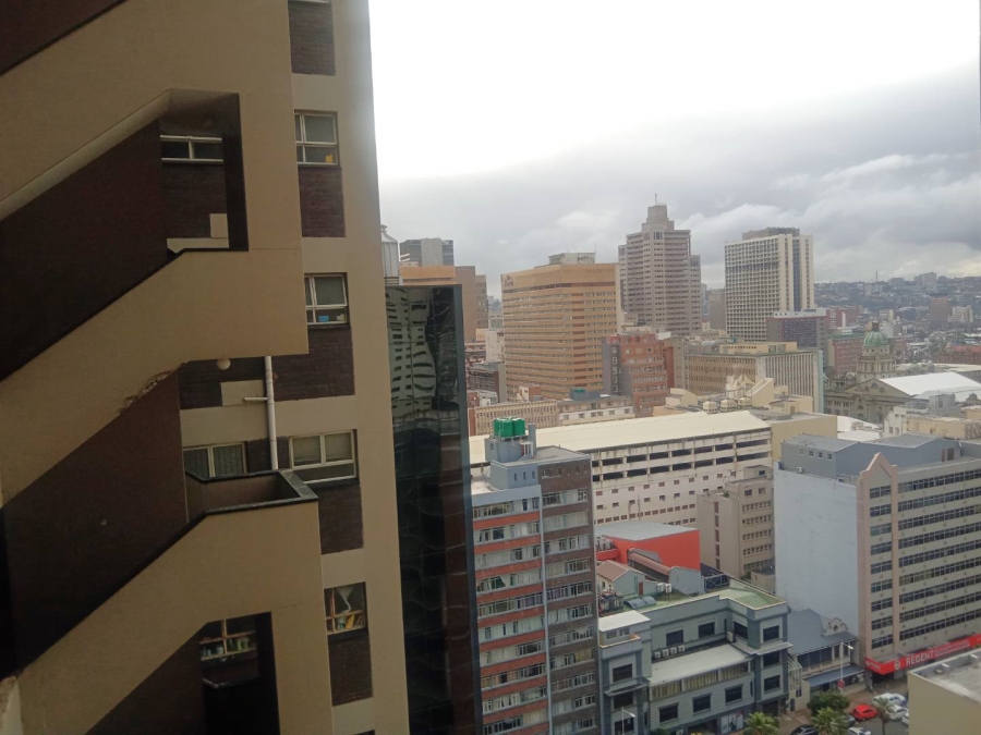 2 Bedroom Property for Sale in Durban Central KwaZulu-Natal