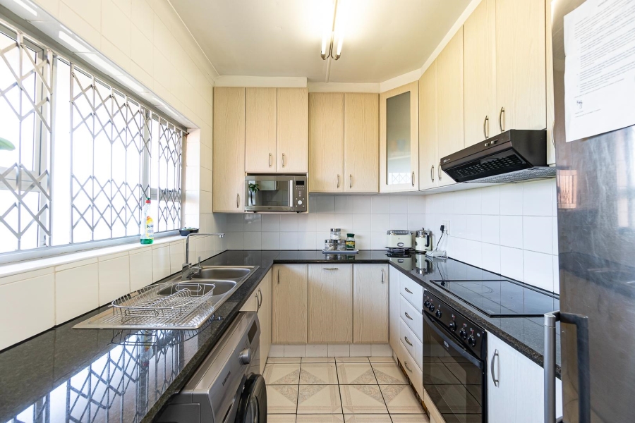 2 Bedroom Property for Sale in Amanzimtoti KwaZulu-Natal