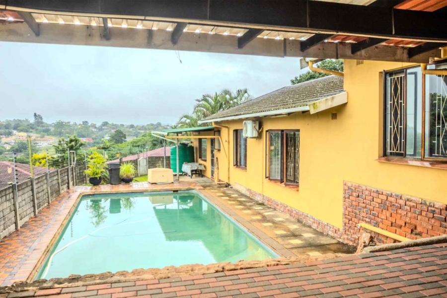 5 Bedroom Property for Sale in Escombe KwaZulu-Natal