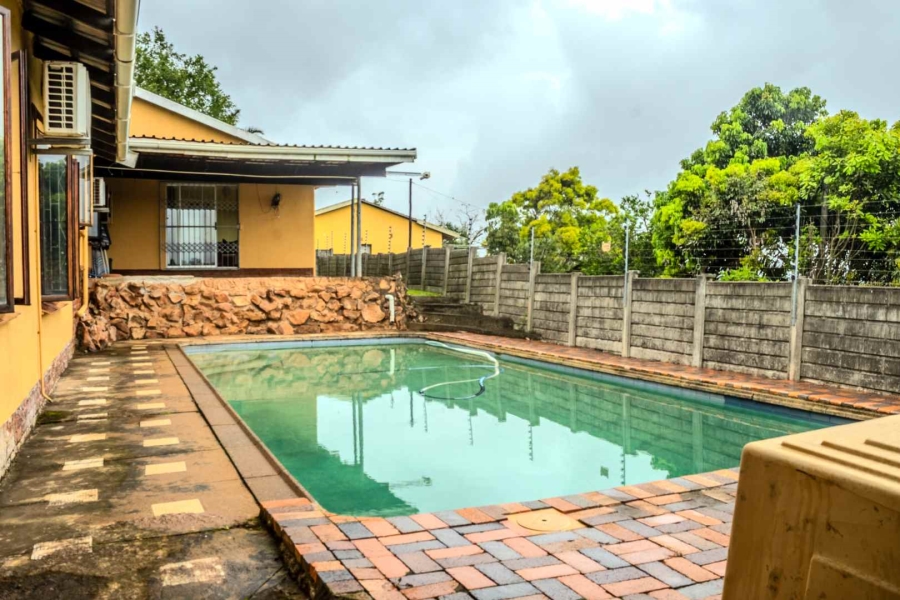 5 Bedroom Property for Sale in Escombe KwaZulu-Natal