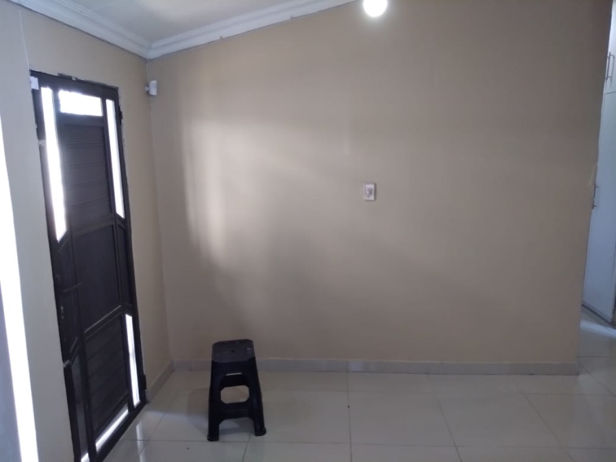 To Let 3 Bedroom Property for Rent in Esikhawini KwaZulu-Natal