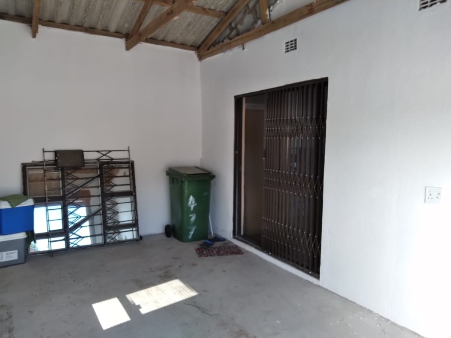 To Let 3 Bedroom Property for Rent in Esikhawini KwaZulu-Natal