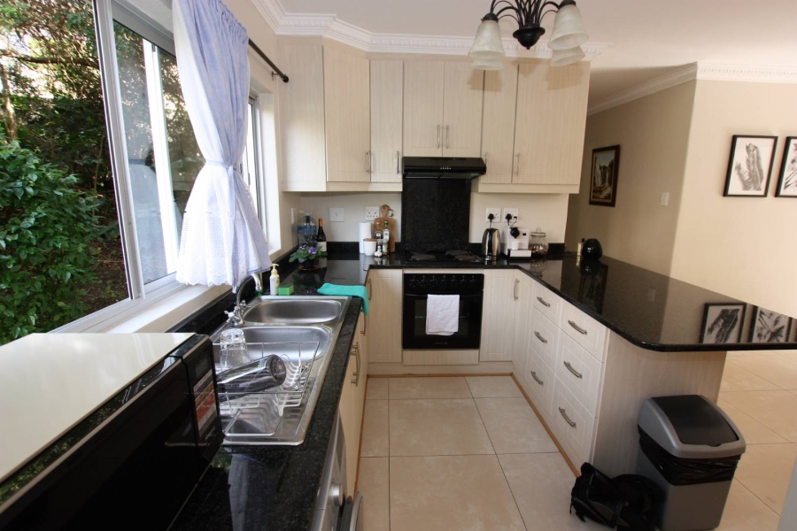 To Let 1 Bedroom Property for Rent in Umhlanga KwaZulu-Natal