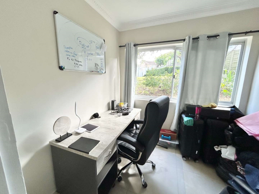 To Let 1 Bedroom Property for Rent in Umhlanga KwaZulu-Natal