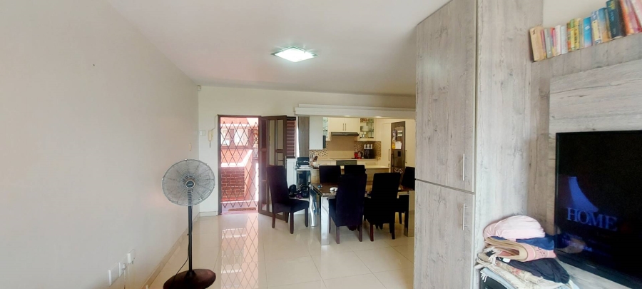 2 Bedroom Property for Sale in North Beach KwaZulu-Natal