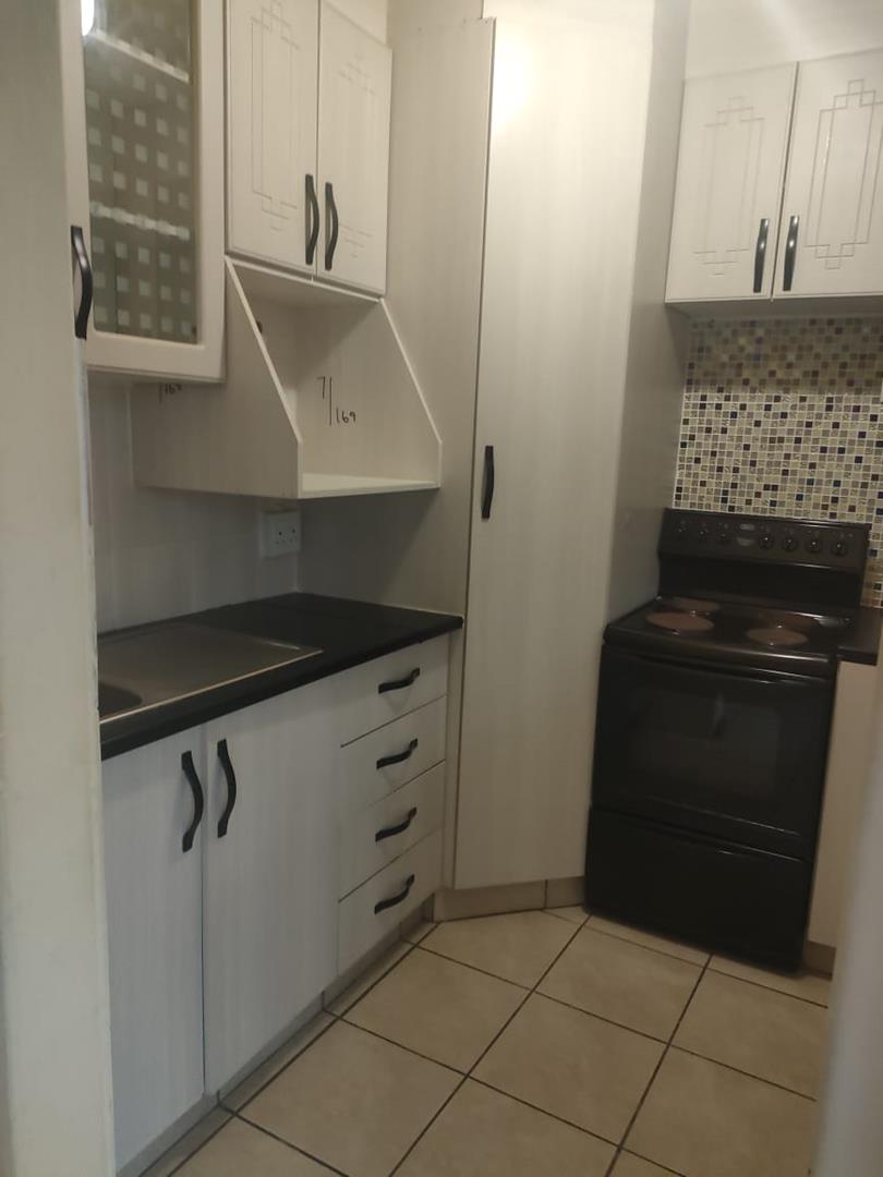 To Let 1 Bedroom Property for Rent in Empangeni Central KwaZulu-Natal